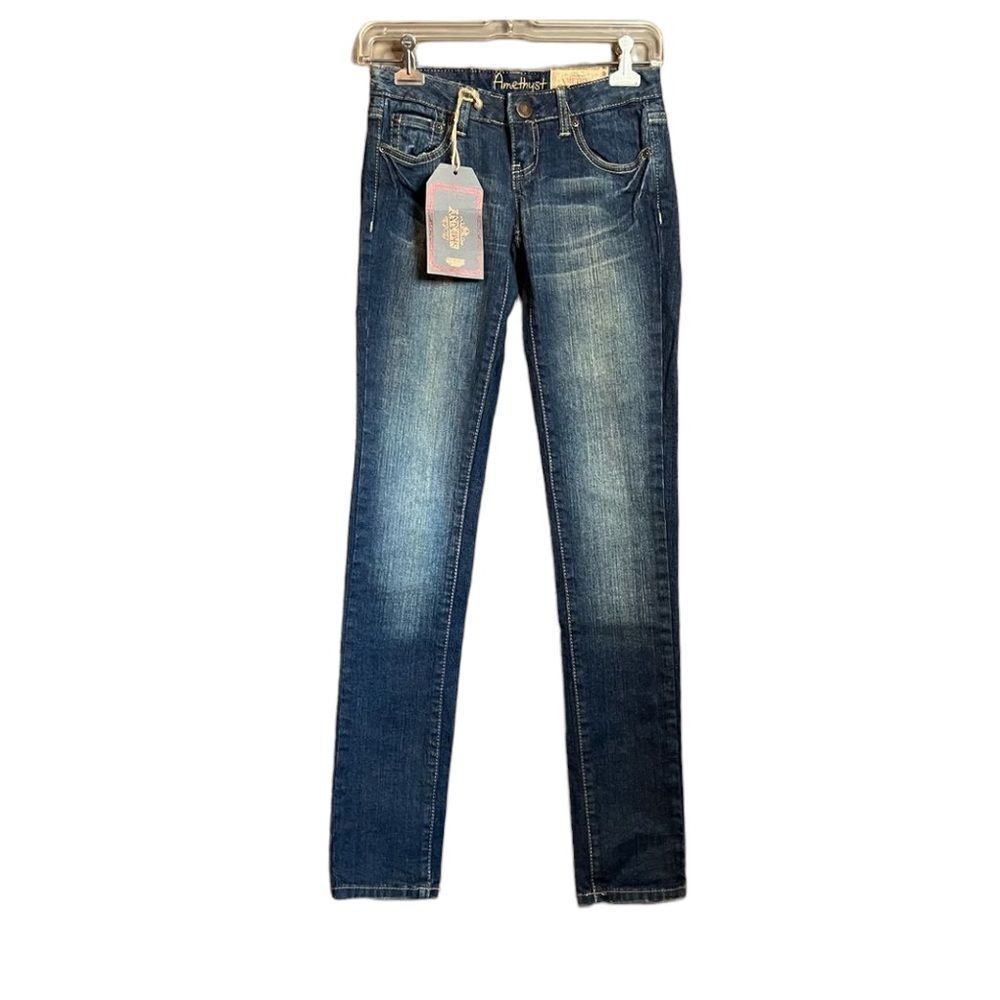 ‎NWT! Amethyst low rise skinny jeans